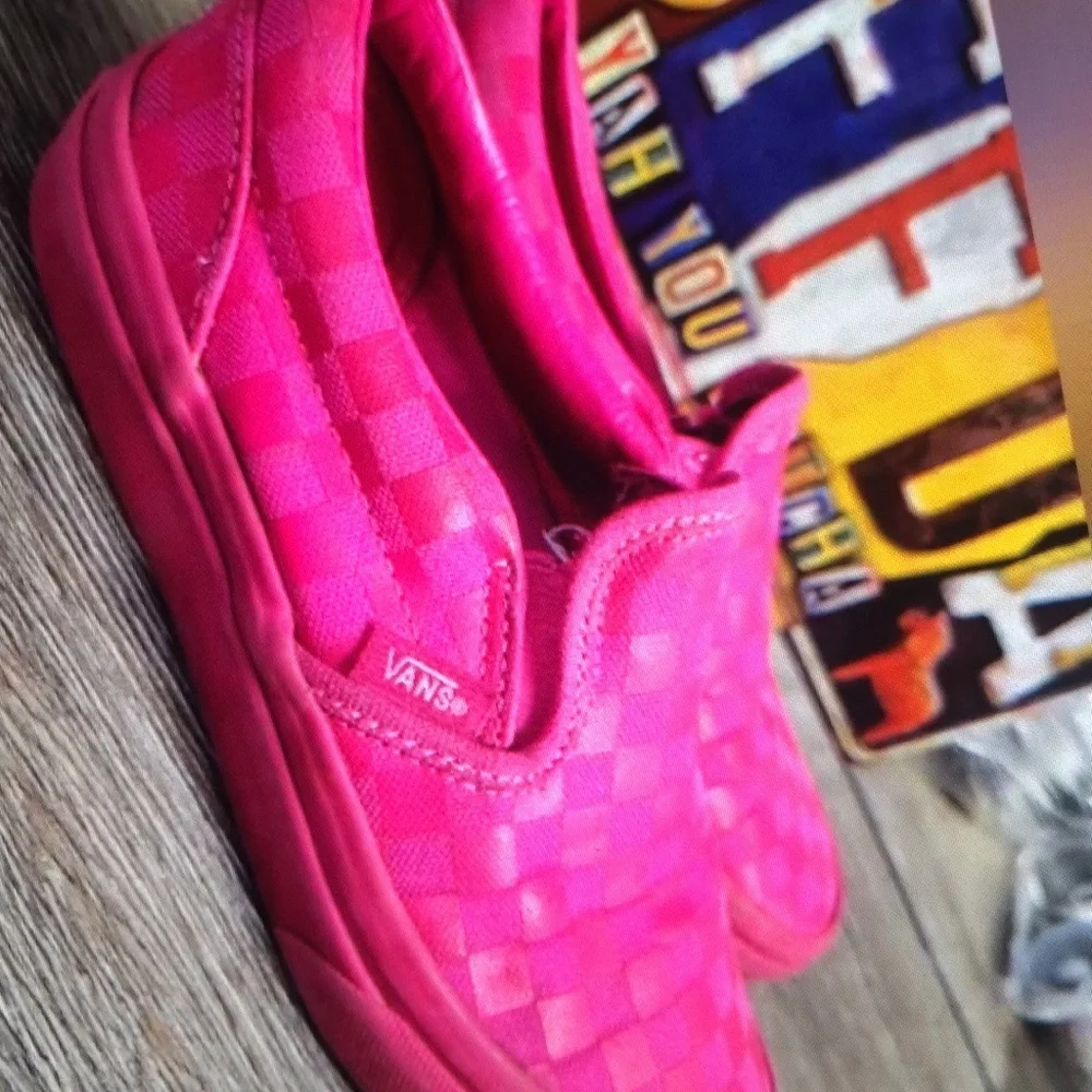 Classic checkered slip-on girls shoes - Picture 3 of 8